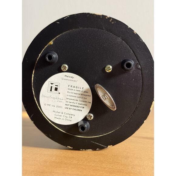 2001 MARY ENGELBREIT SNOW GLOBE "MY HOME IS IN MY MOTHERS EYES" GREEN SLEEVES - Picture 9 of 9